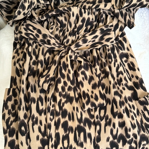 Sienna Sky Animal Print Midi Dress Size M - Picture 10 of 16